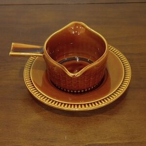 Boch La Louviere Gravy Boat With Plate - Vintage!